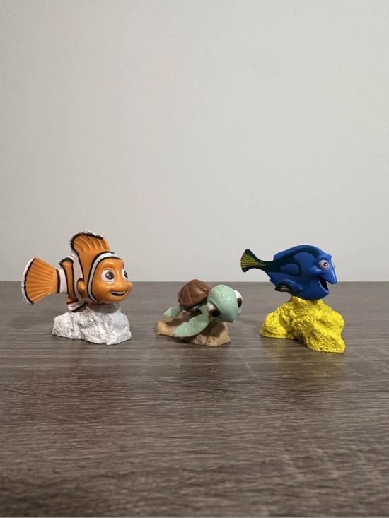 Disney Other - DISNEY FINDING NEMO FIGURINES SET CAKE TOPPER TOY DORY SQUIRT ЗPС
SET